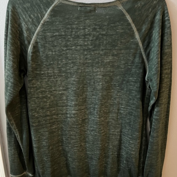 Z by Zobha Arrows Graphic Sweatshirt Green Distressed Size S - Picture 2 of 3